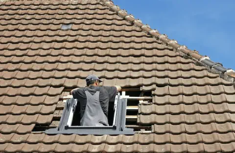 Pose de velux - Saint-Izaire